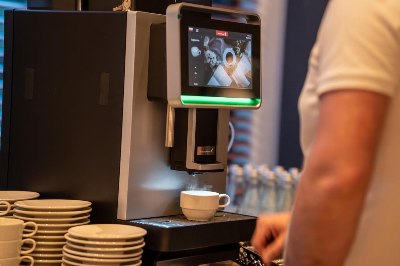 Belmonte Hotel Krynica-Zdroj Extérieur photo A coffee machine